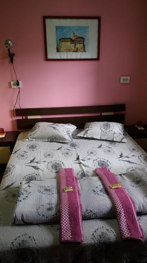 Стаи За Гости Ореха Троян Private Rooms Oreha Kültér fotó