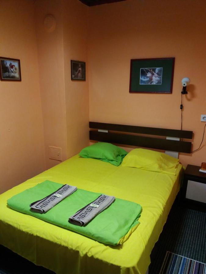 Стаи За Гости Ореха Троян Private Rooms Oreha Kültér fotó